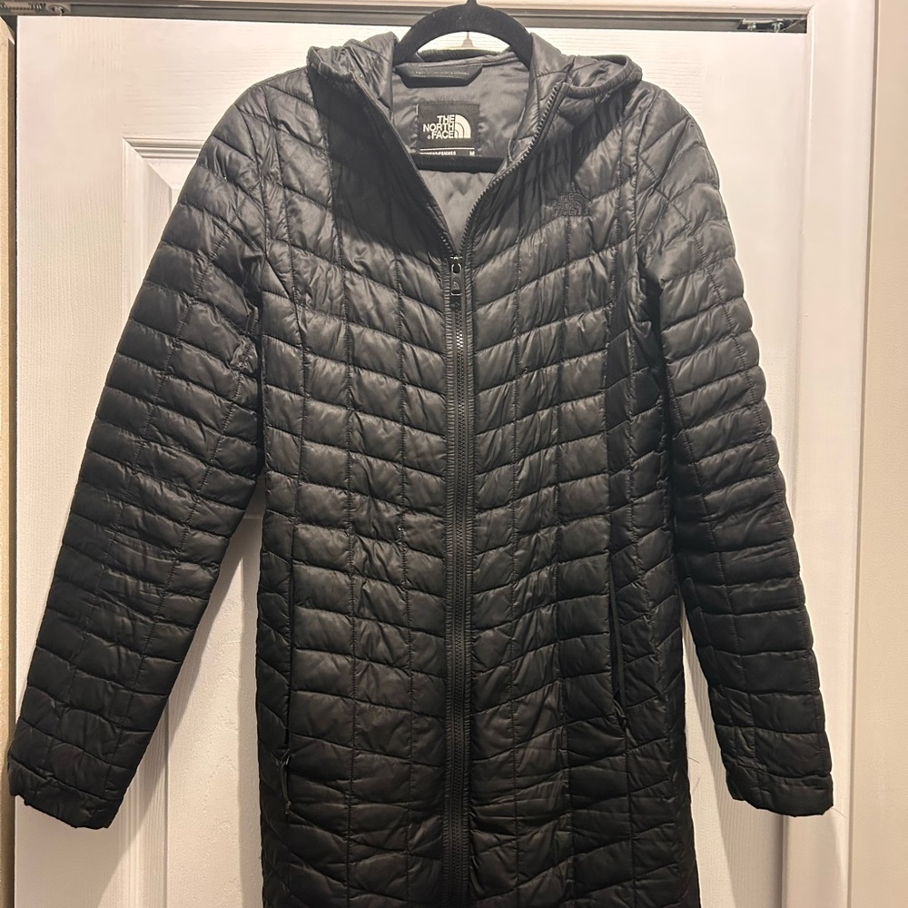 Women’s NorthFace Thermoball Parka